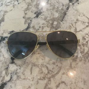 Tory Burch Polarized sunglasses